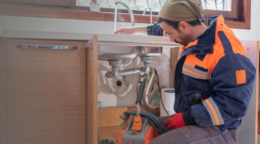 Local expert plumbing services in Sullivan, IL